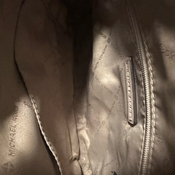 MK Nicole Crossbody bag - Picture 7 of 8